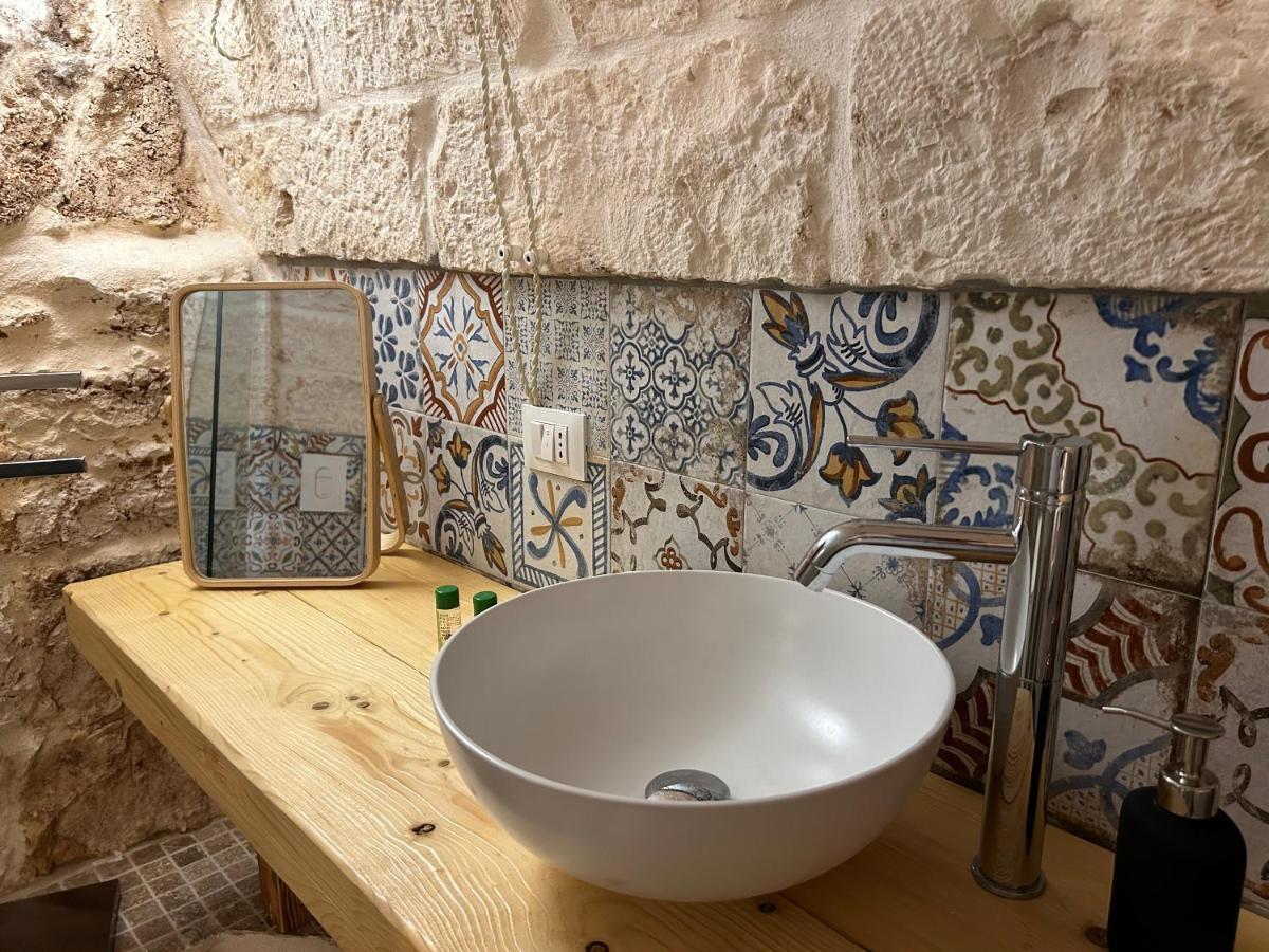Dimora Grimaldi Bed & Breakfast Ostuni Ngoại thất bức ảnh