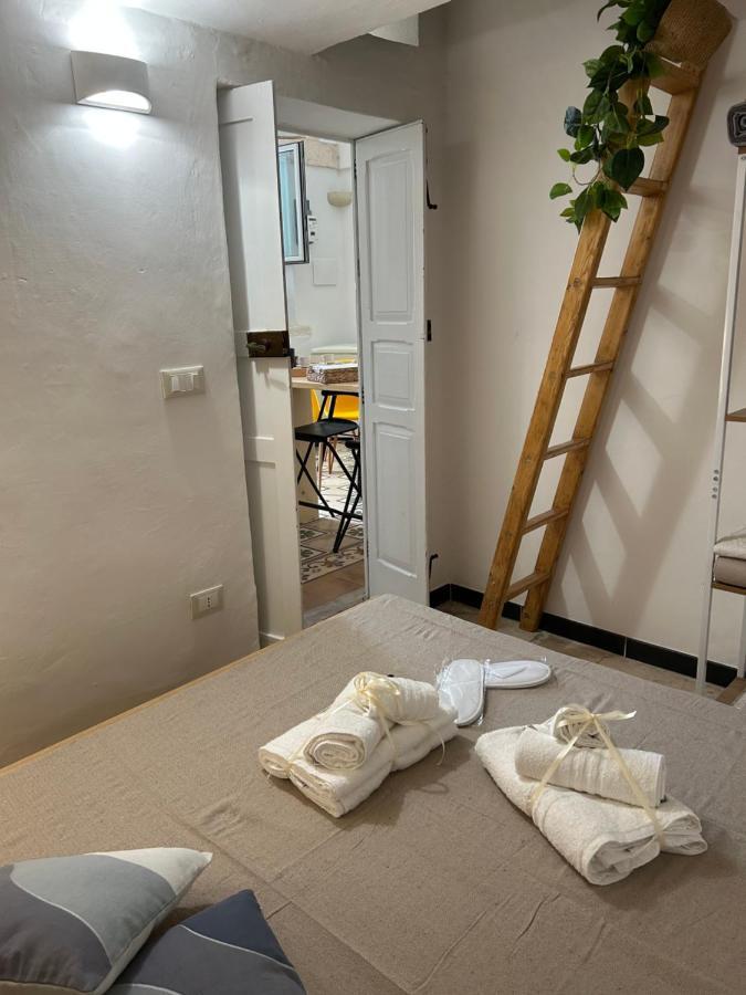 Dimora Grimaldi Bed & Breakfast Ostuni Ngoại thất bức ảnh